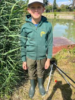 Dětská mikina s výšivkou kapr